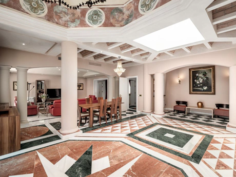 Villa for sale in Marbella