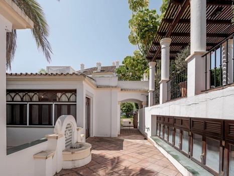 Villa for sale in Marbella