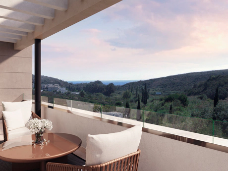 Luxury Living by the Golf & Sea