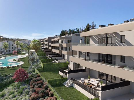 Luxury Living by the Golf & Sea