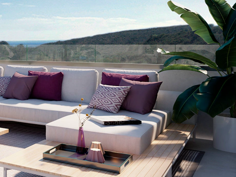 Luxury Living by the Golf & Sea