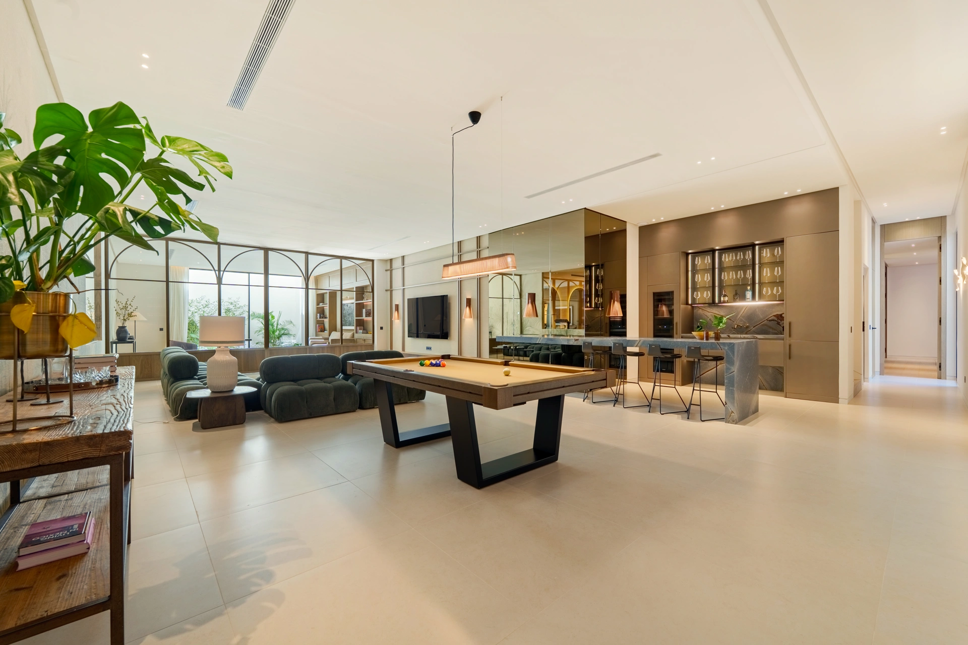 Villa en venta en Parcelas del Golf, Nueva Andalucia
