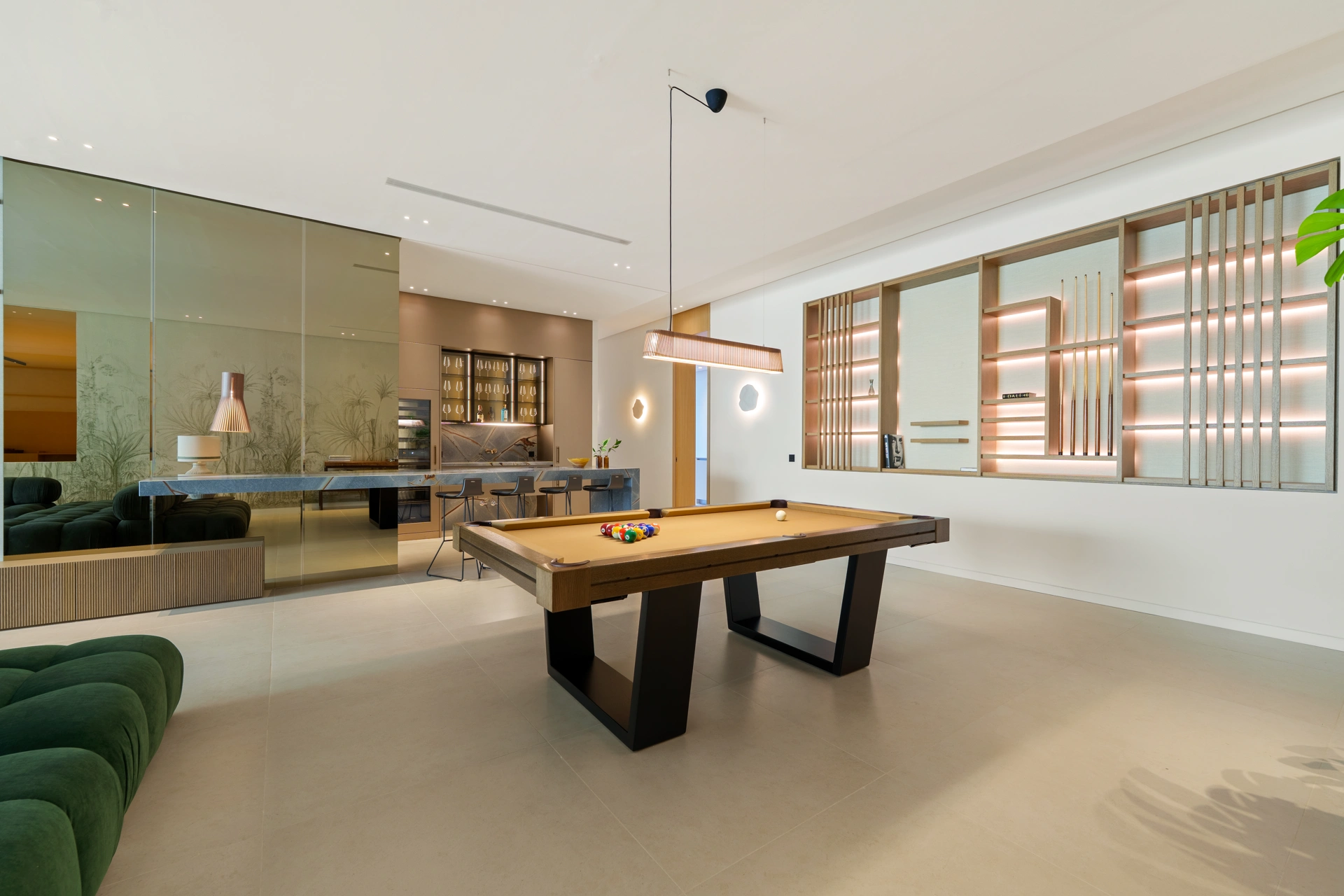 Villa en venta en Parcelas del Golf, Nueva Andalucia