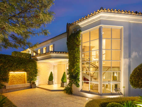 Impresionante Villa de Lujo Contemporánea en Aloha Golf Valley, Marbella