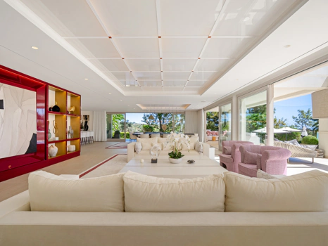 Impresionante Villa de Lujo Contemporánea en Aloha Golf Valley, Marbella