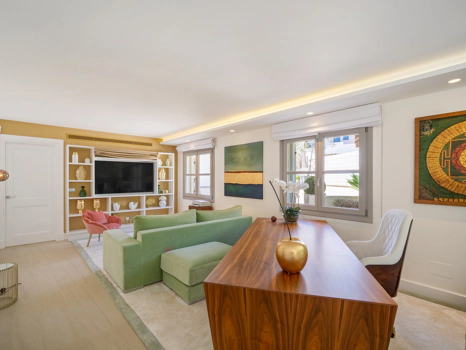 Impresionante Villa de Lujo Contemporánea en Aloha Golf Valley, Marbella