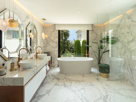 Impresionante Villa de Lujo Contemporánea en Aloha Golf Valley, Marbella