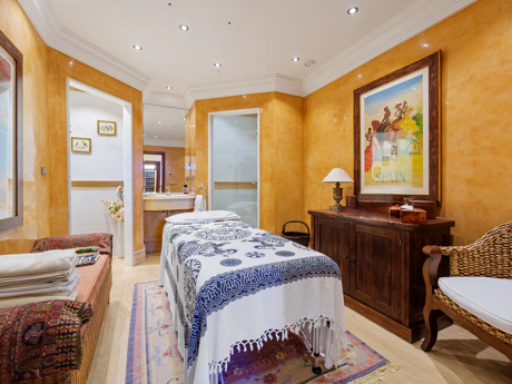 Exclusive Andalusian-Style Villa on Marbella’s Golden Mile