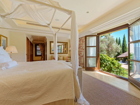 Exclusive Andalusian-Style Villa on Marbella’s Golden Mile