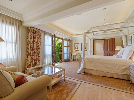 Exclusive Andalusian-Style Villa on Marbella’s Golden Mile