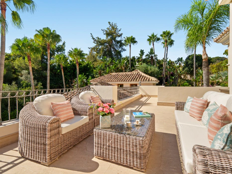 Exclusive Andalusian-Style Villa on Marbella’s Golden Mile
