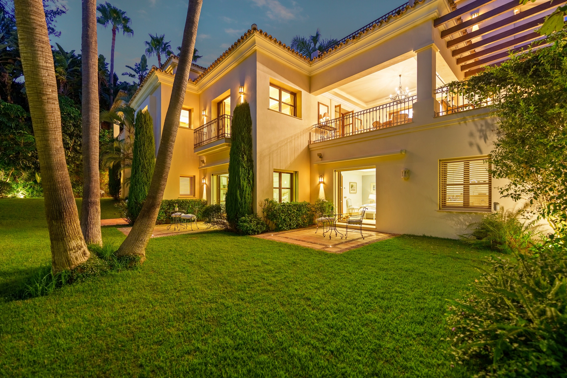 Villa for sale in Las Lomas del Marbella Club, Marbella Golden Mile