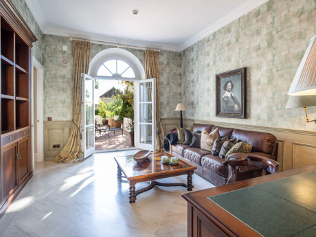 Timeless Mediterranean Elegance in Altos Reales – Marbella’s Hidden Gem of Luxury Living