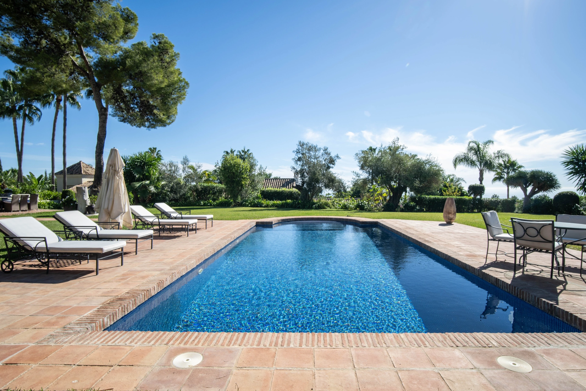 Villa for sale in Altos Reales, Marbella Golden Mile