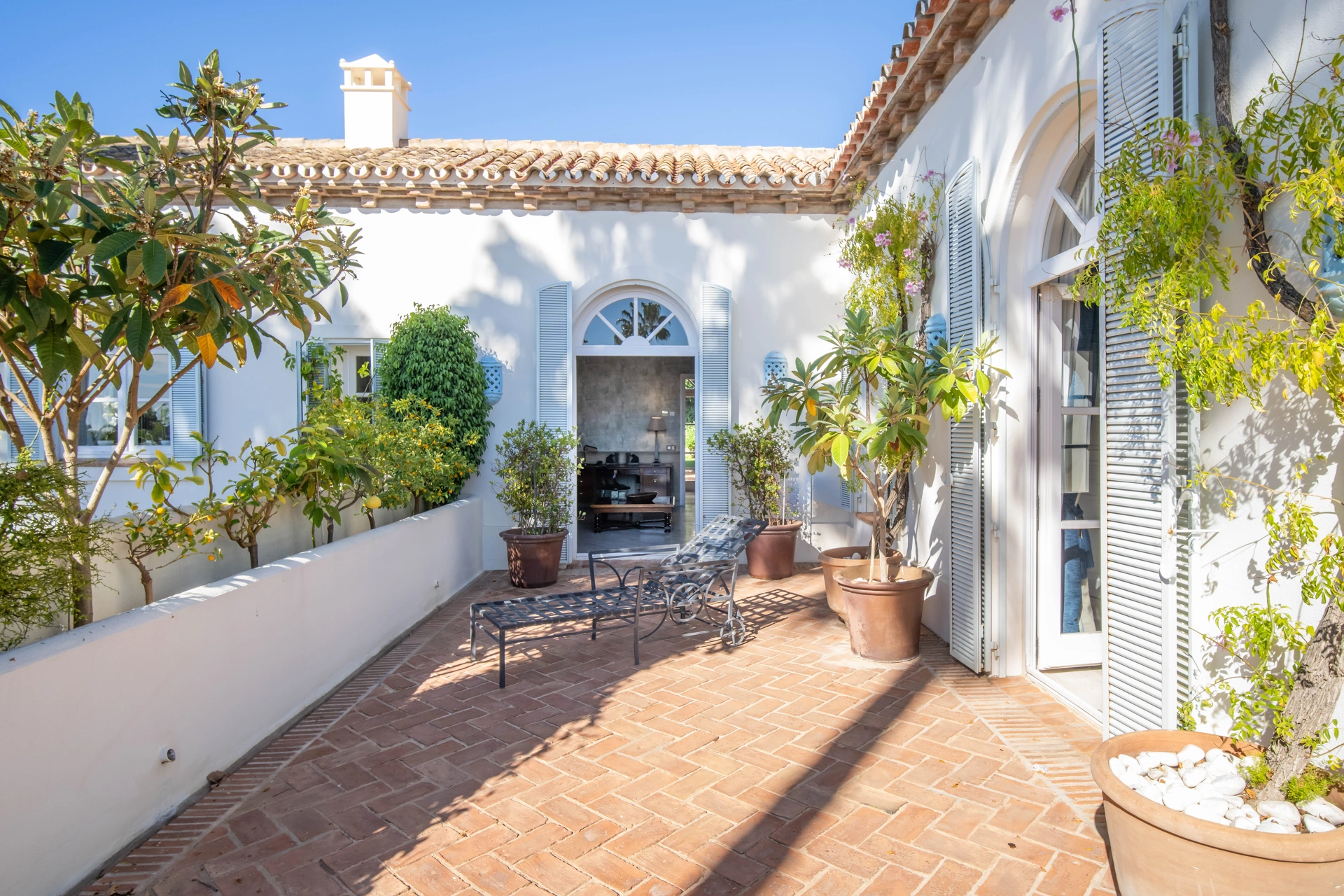 Villa for sale in Altos Reales, Marbella Golden Mile