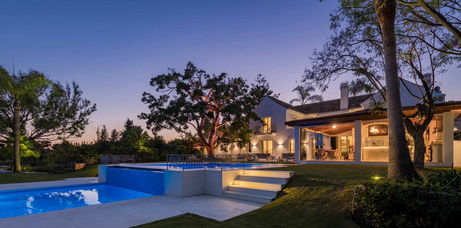 Villa en venta en La Cerquilla, Nueva Andalucia