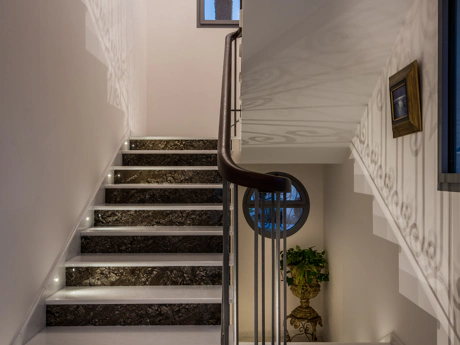 Exclusiva villa de lujo de 6 dormitorios en La Cerquilla, Marbella