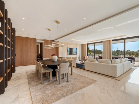 A Masterpiece of Modern Luxury