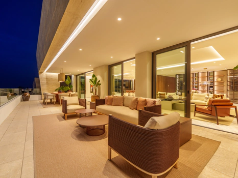 A Masterpiece of Modern Luxury