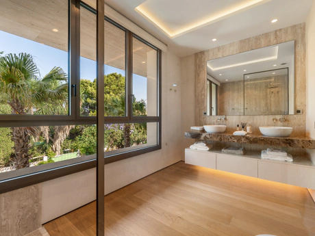 A Masterpiece of Modern Luxury