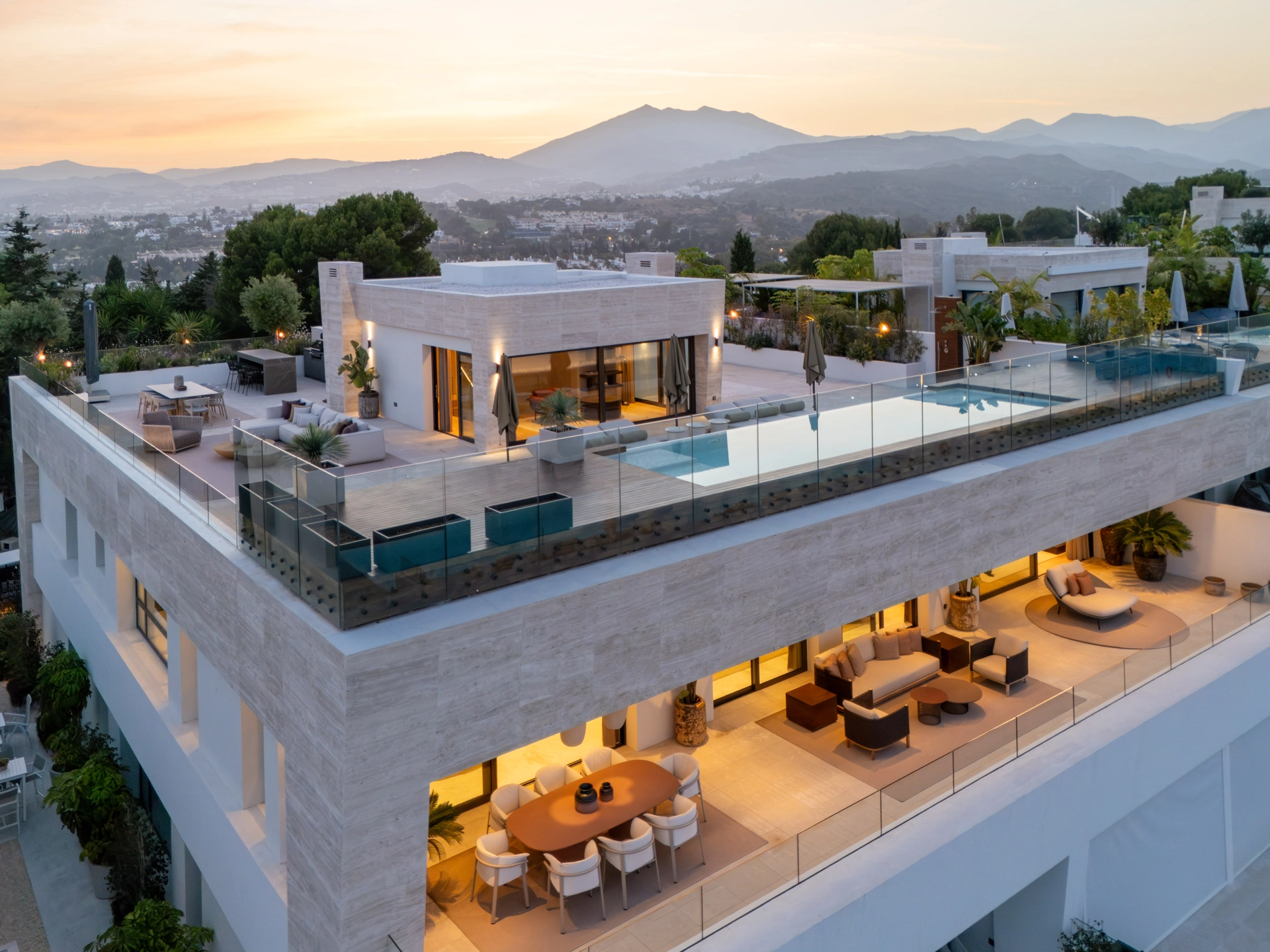 Villa for sale in Sierra Blanca, Marbella Golden Mile