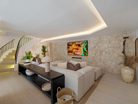 Exceptional Contemporary Luxury Villa in Nueva Andalucía, Marbella