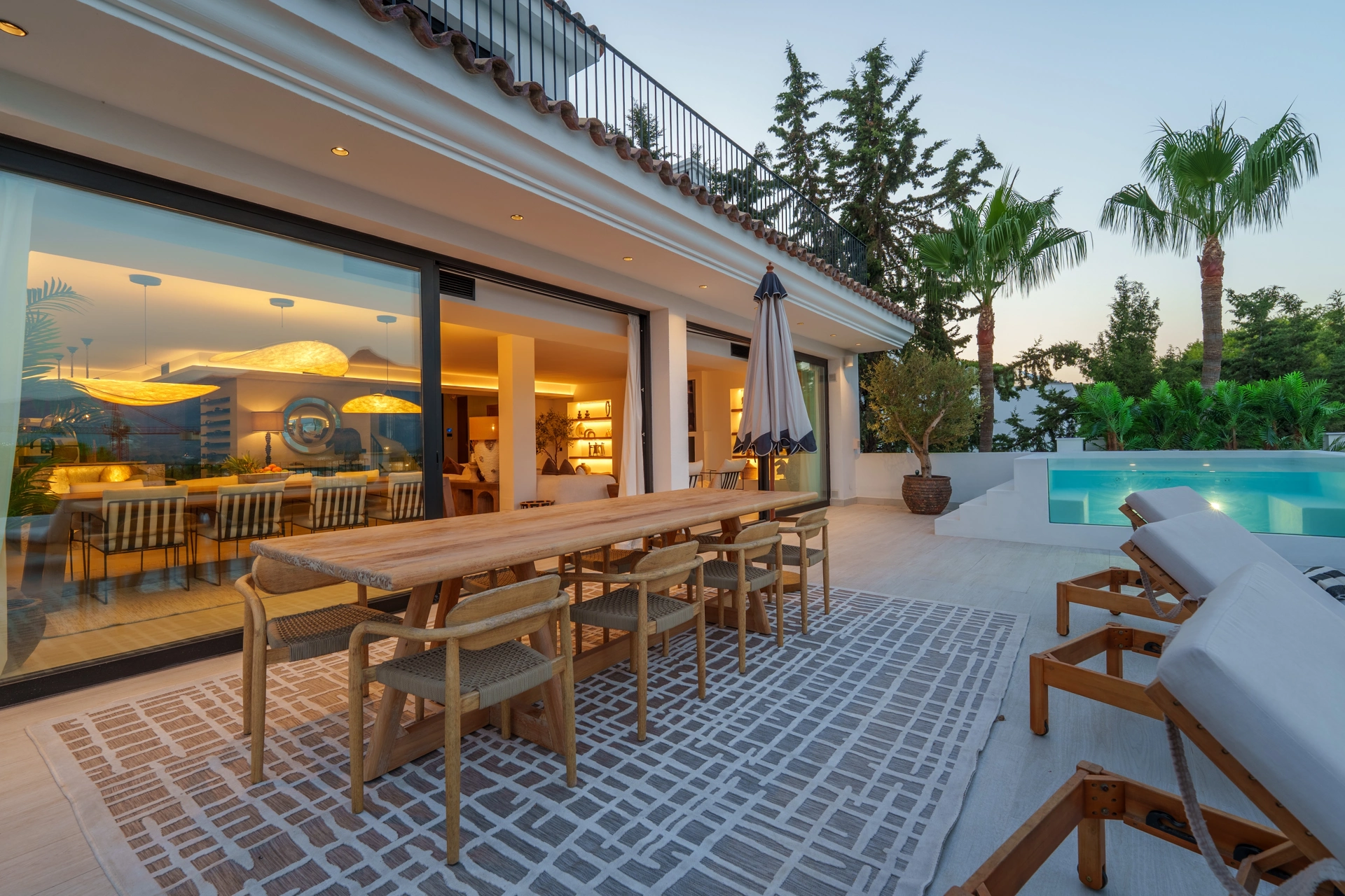 Villa for sale in Nueva Andalucia, Marbella