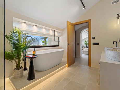 Excepcional Villa de Lujo Contemporánea en Nueva Andalucía, Marbella