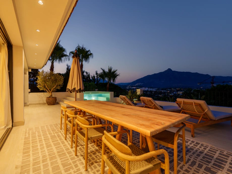 Excepcional Villa de Lujo Contemporánea en Nueva Andalucía, Marbella