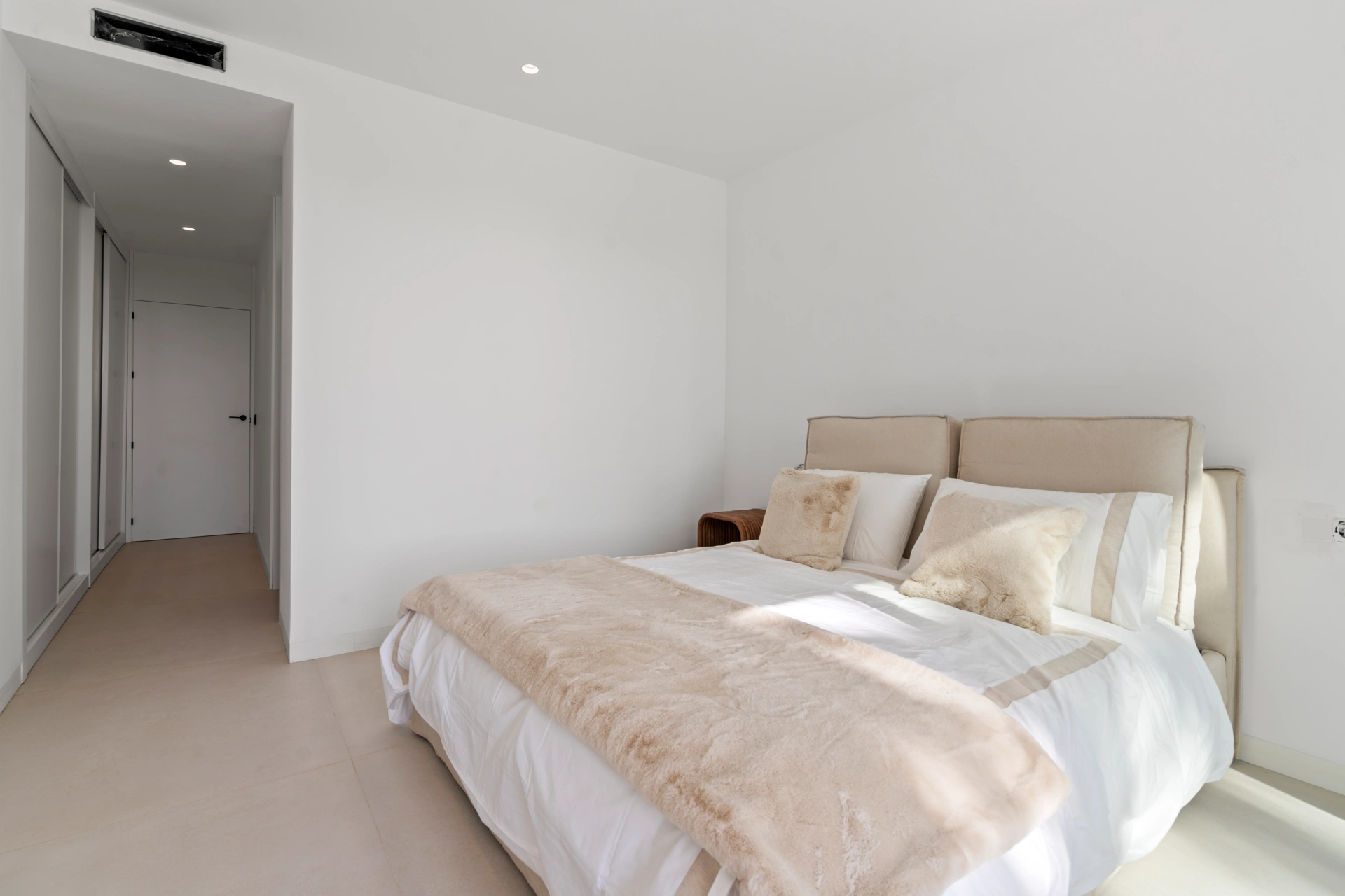 Town House for sale in El Paraiso, Estepona East
