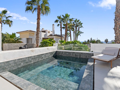 Modern Luxury Apartments with Private Pools and Sea-View Penthouses near Marbella