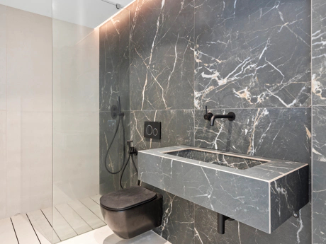 Modern Luxury Apartments with Private Pools and Sea-View Penthouses near Marbella