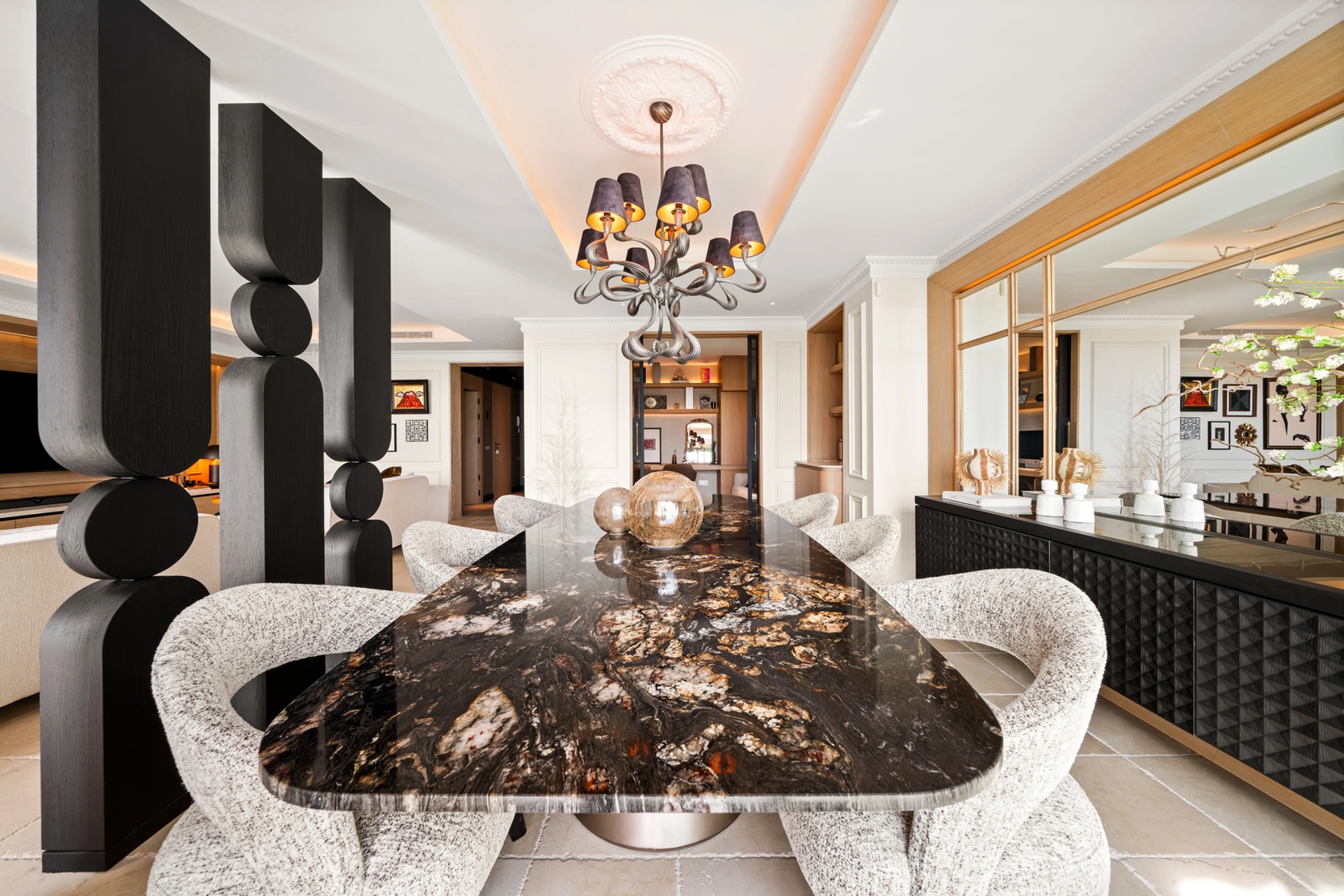 Penthouse for sale in Los Flamingos, Benahavis