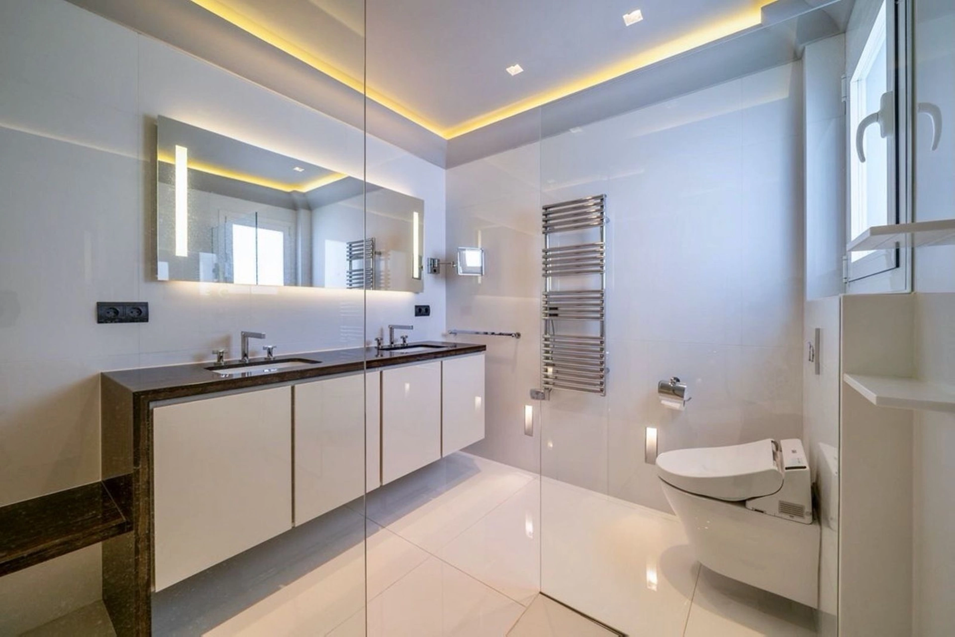 Apartamento en venta en Estepona