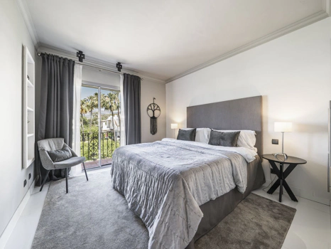Apartamento en venta en Estepona