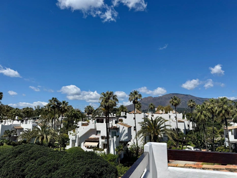 Apartamento en venta en Estepona