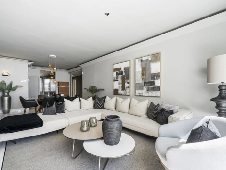 Apartamento en venta en Estepona