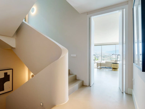 Villa for sale in Estepona