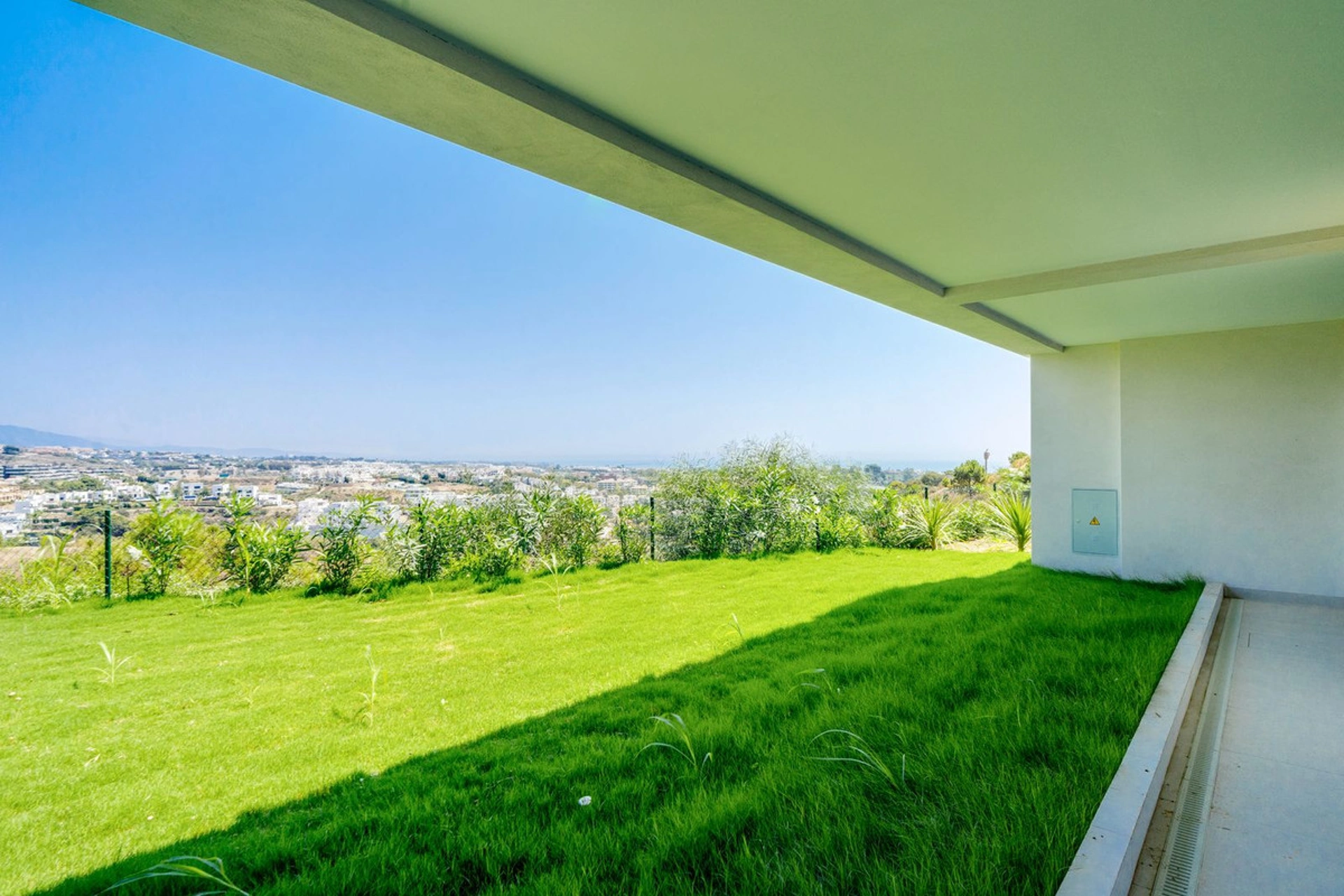 Villa for sale in Estepona