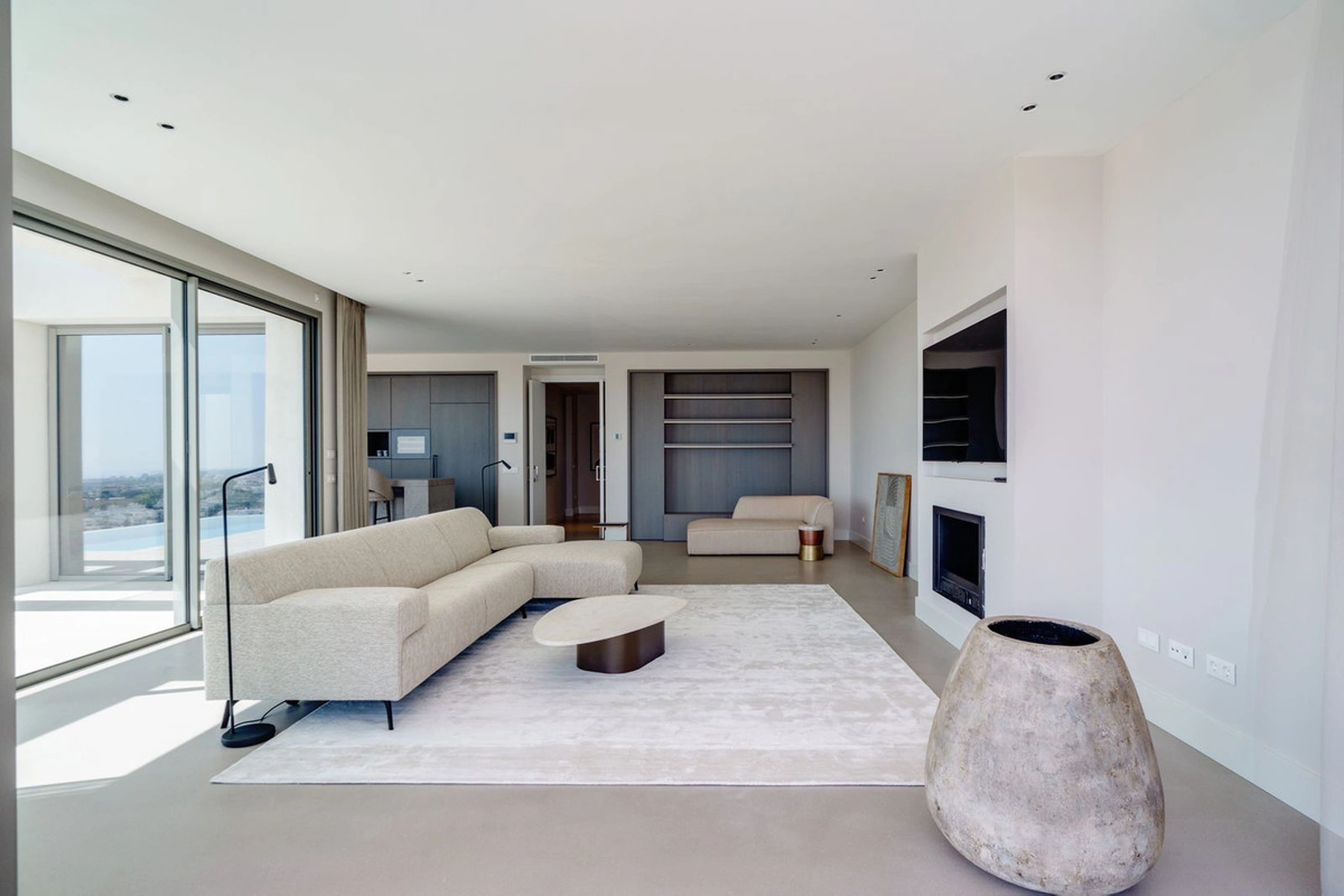 Villa for sale in Estepona