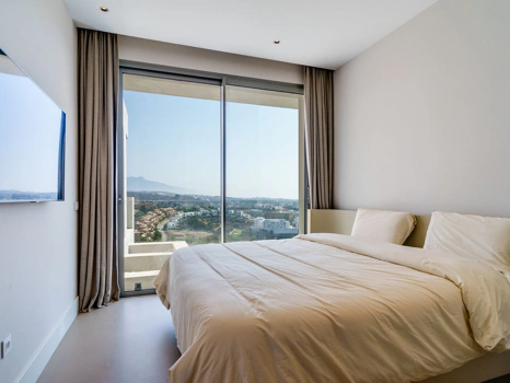 Villa for sale in Estepona