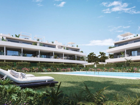 Ground Floor Apartment for sale in Estepona