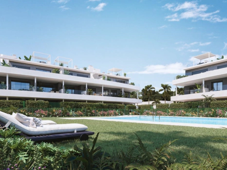 Ground Floor Apartment for sale in Estepona
