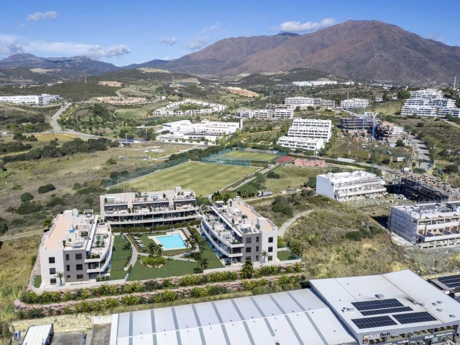 Ground Floor Apartment for sale in Estepona
