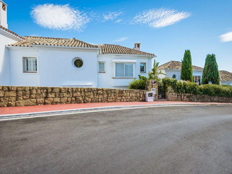 Adosado en venta en Nagüeles, Marbella Golden Mile