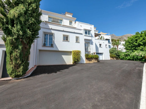 Adosado en venta en Nagüeles, Marbella Golden Mile