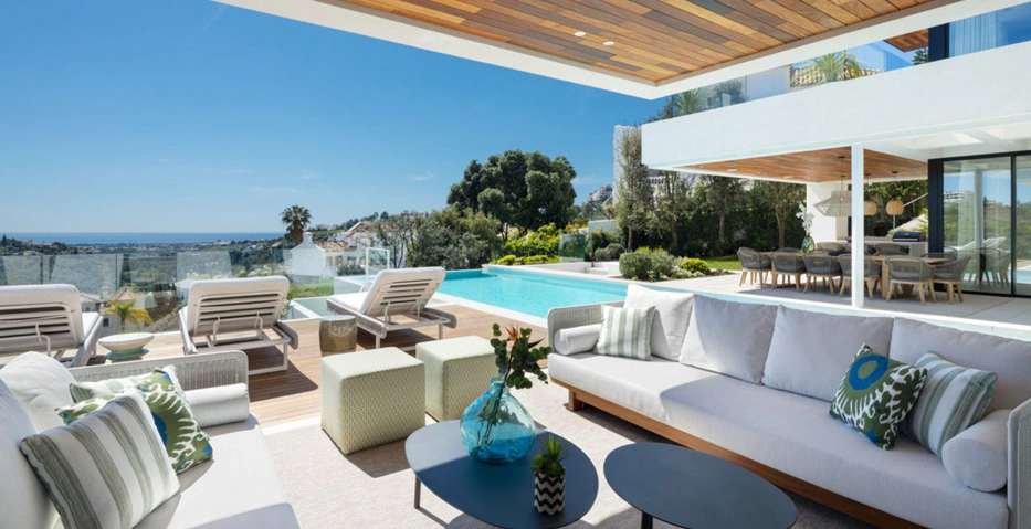 Villa for sale in Benahavis