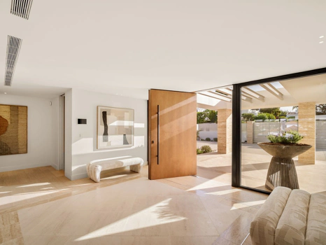 Villa en venta en Aloha, Nueva Andalucia