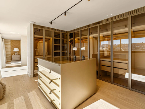 Villa en venta en Aloha, Nueva Andalucia
