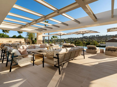 Villa en venta en Aloha, Nueva Andalucia